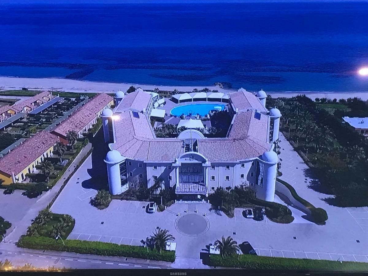 Grand Hotel Balestrieri Torre Melissa Εξωτερικό φωτογραφία
