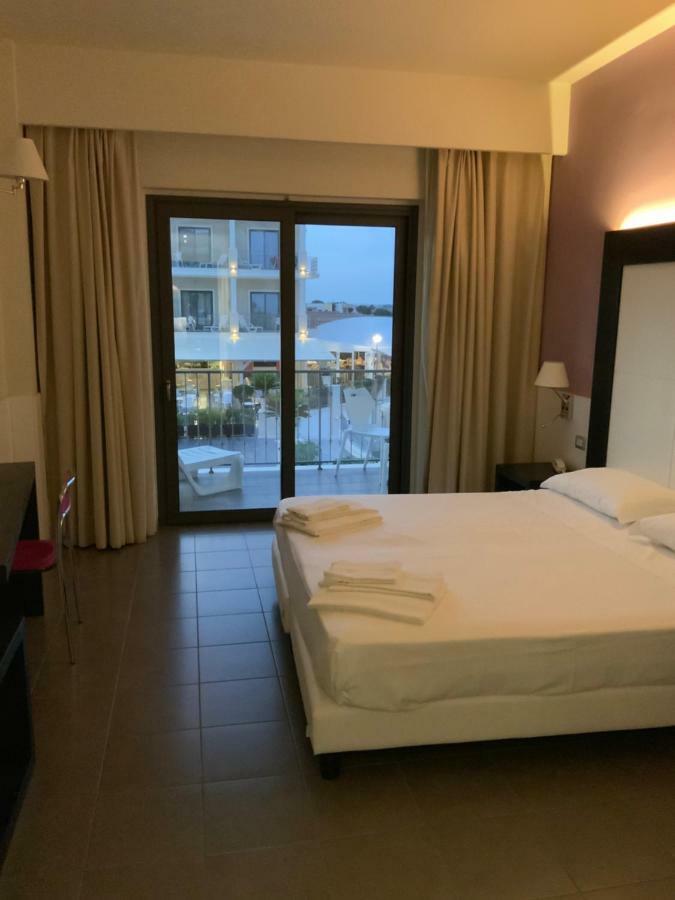 Grand Hotel Balestrieri Torre Melissa Εξωτερικό φωτογραφία