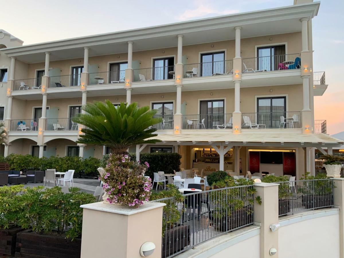 Grand Hotel Balestrieri Torre Melissa Εξωτερικό φωτογραφία