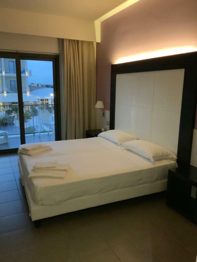 Grand Hotel Balestrieri Torre Melissa Εξωτερικό φωτογραφία