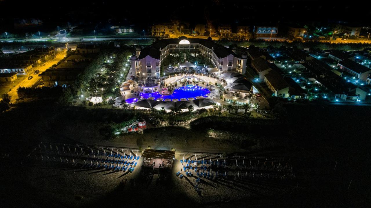 Grand Hotel Balestrieri Torre Melissa Εξωτερικό φωτογραφία